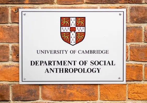 케임브리지 사회인류학과는 세계적인 연구 기관 중 하나입니다