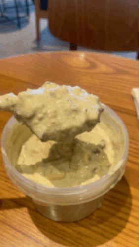 녹진한 피스타치오푸딩 움짤