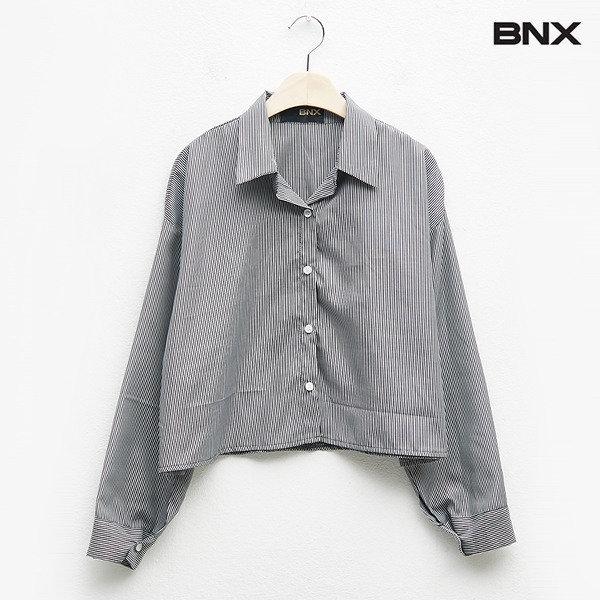 BNX 스트라이프 페미닌 크롭 긴팔 셔츠 BT3BL001L0