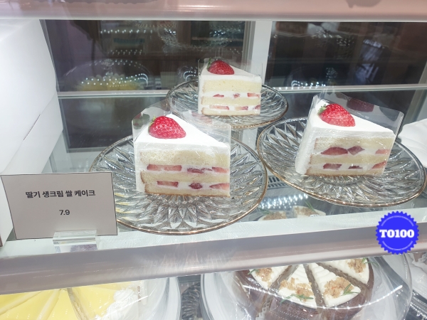 카페디콤마 오금동카페3