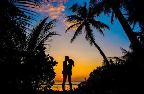 해변 휴양지 허니문 패키지