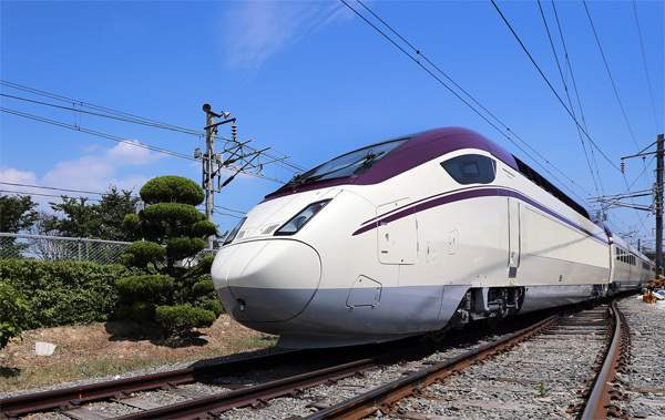 코레일 SR 결합 승인: KTX 요금 10% 인하 주말 좌석 확대 마일리지 개편 고속철도 독점 리스크 전술 분석