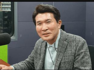 황상무-나이-고향-학력-기자-경력-프로필-회칼-테러-발언-논란