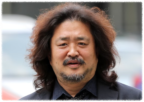김어준 프로필