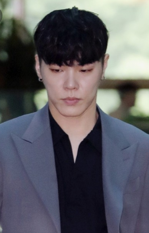 가수 휘성과 아이비 연애사 재조명