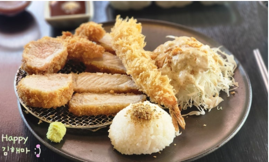 밤리단길 맛집 일산돈카츠 가츠잇