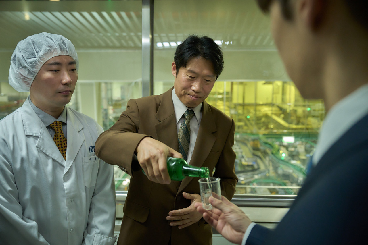 실화 기반 영화 🎬《소주전쟁》 줄거리·출연진·후기 총정리 (IMF·진로소주 인수전 모티브)