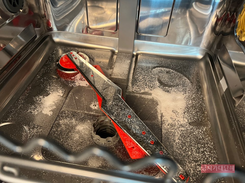 식세기-세탁전-구연산투척