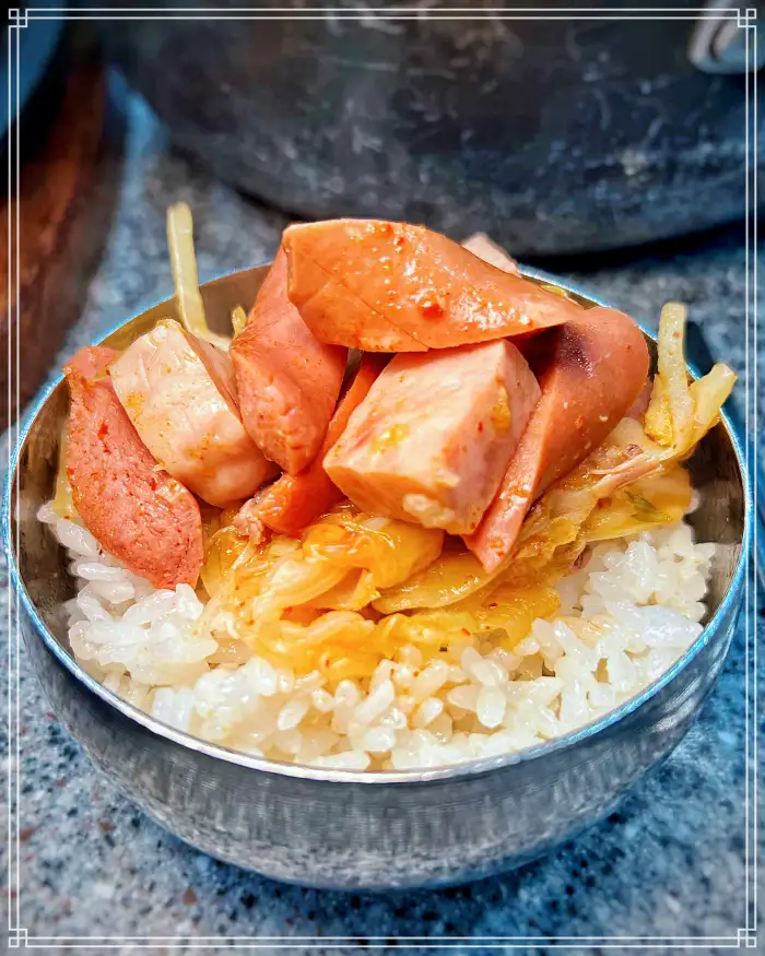 생방송 투데이 한강진 이태원 부대찌개, 존슨탕 맛집