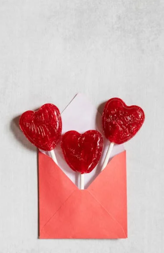 화이트데이의 숨겨진 이야기와 선물 추천