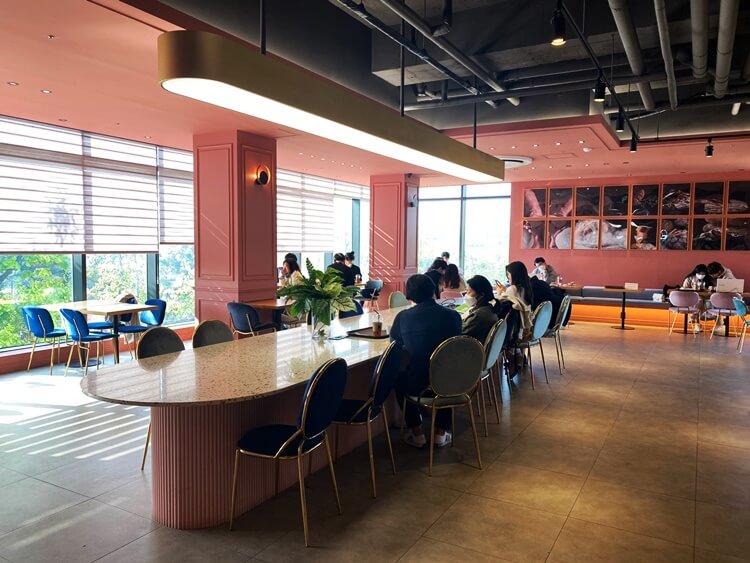 브레드쿠쿰-3층