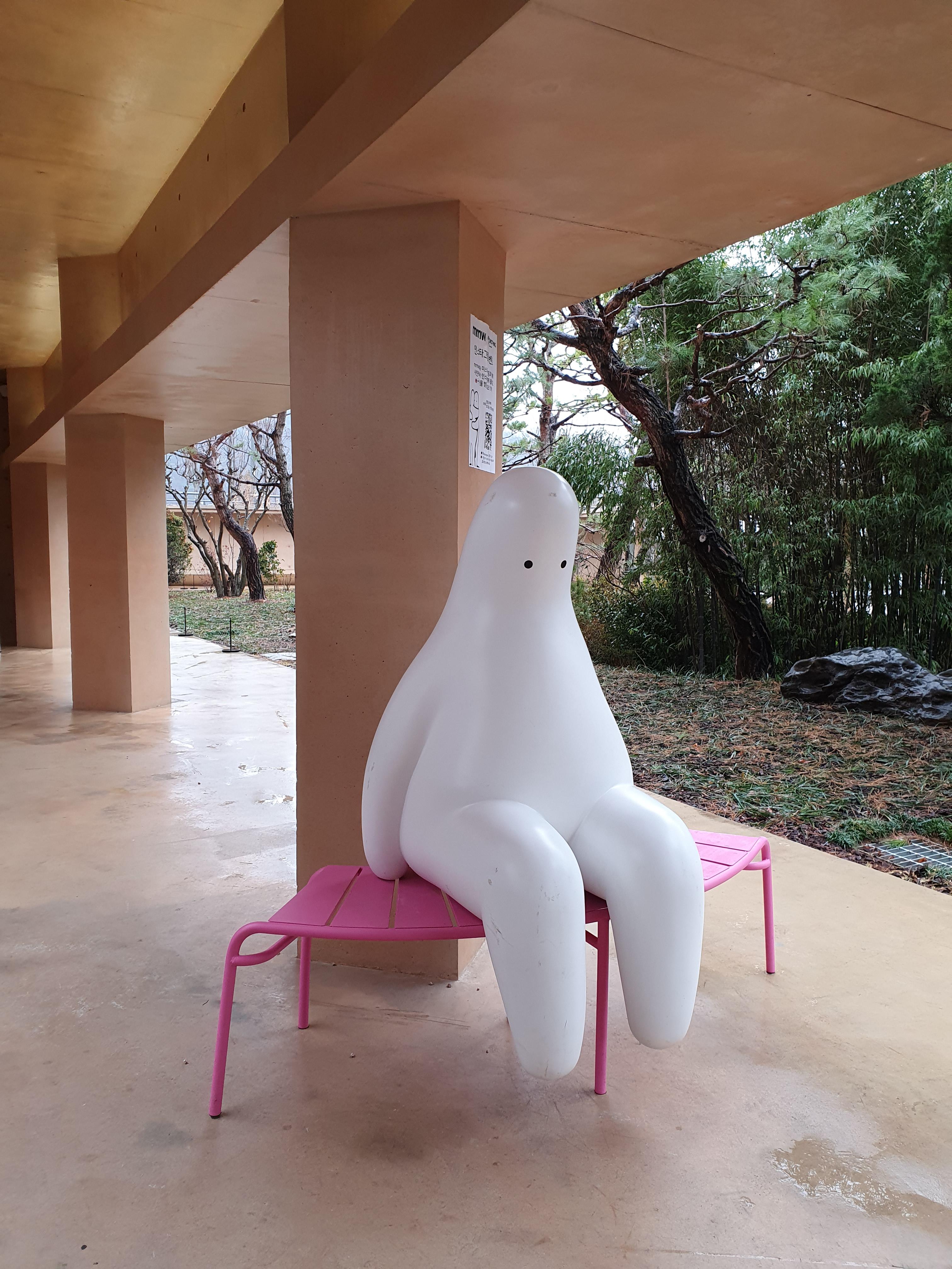 미스터두낫띵 전시