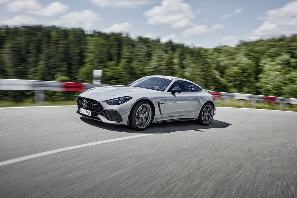 메르세데스-AMG GT63 Pro 4Matic