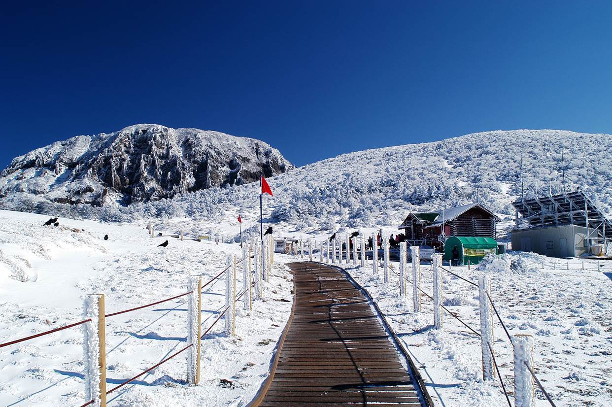 제주 윗세오름 한라산의 비경과 영실코스 중간 쉼터