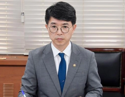 김완섭 프로필 나이 고향 학력 재산 기재부 차관 경력