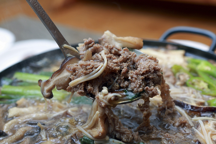 KBS 2TV 생생정보 청풍황금떡갈비 불고기 버섯 전골