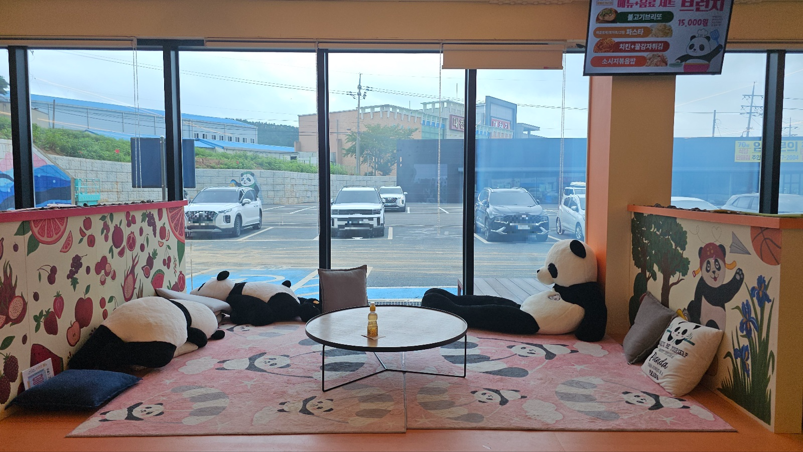 [3:판다카페 (32개월 아이와)] - Boryeong [3:Panda Café]