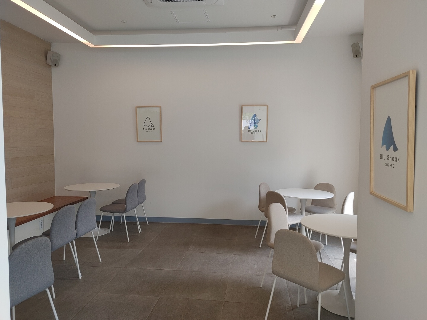 세종 카페 추천, 블루샥 세종나성점 실내