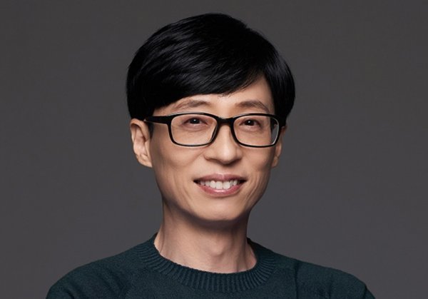 깔끔한 인상의 유재석