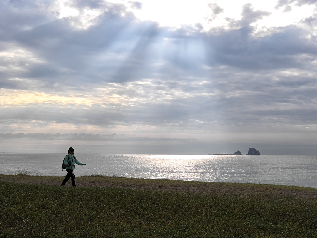 형제섬 빛내림 올레꾼 제주 올레길 사계해안도로 저작권 없는 고화질 무료이미지 다운로드