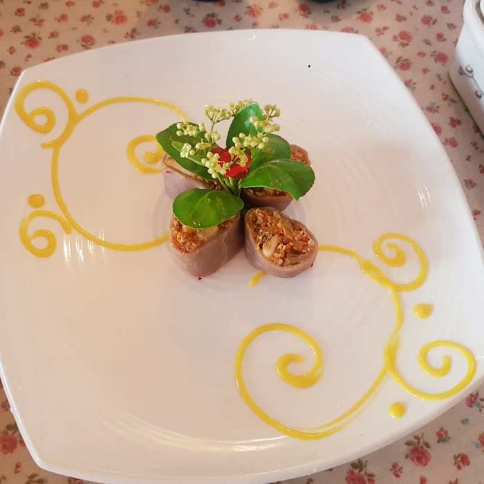 백반기행 지수원 편 도토리 정식 하루 4시간 영업 1만8천원 한정식 묵사발 도토리피자 묵말랭이 떡볶음 떡볶이 시흥 소래산 맛집 소개