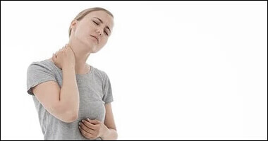 피로를 호소하는 여성