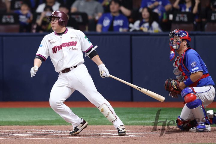 양현종 2200K KBO 최초 탈삼진 대기록 달성(영상)! KIA 타이거즈 롯데전 4-3 역전승 심층 분석 및 향후 전망