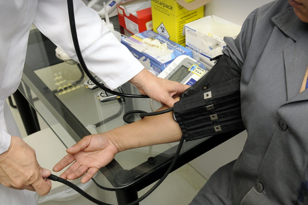 50대 많이 발생하는 기흉 원인과 치료