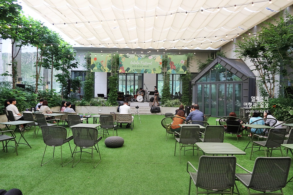 라까사호텔 광명 제 3회 랄랄라 페스티벌, 와인 한잔에 감미로운 재즈 선율 + 키즈풀패키지 이벤트(~2022.08.28)