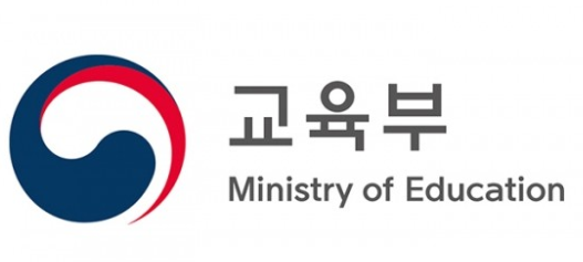 AI 디지털 교과서 도입&amp;#44; 초중고등학교 스마트기기 보급