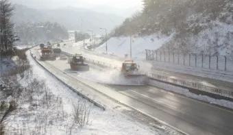 명절 귀성길 강설 가능성 체인 준비 휴게소 정보_8