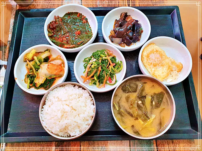 가볼만한 곳, 노량진 맛집 매일 바뀌는 5종 반찬, 6천원 백반