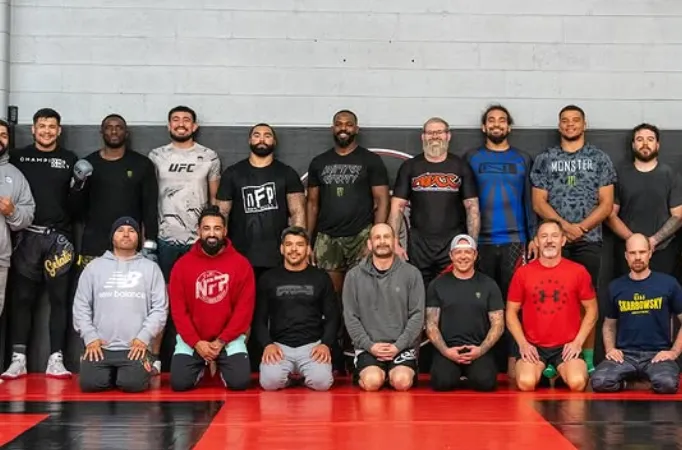 존존스 톰아스피날 전적