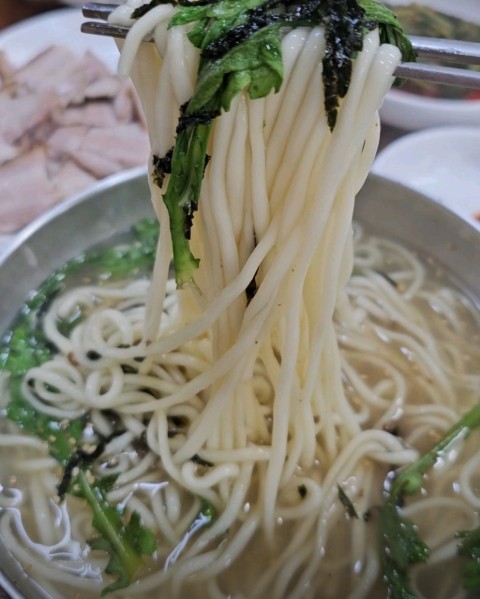 대선칼국수 메뉴 이미지