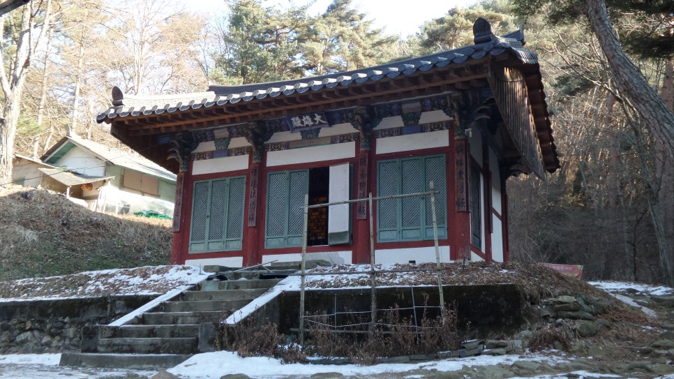 100대 명산 등산하기 열번째 지리산 바래봉(1,165m) 철쭉으로 전국적으로 유명하며, 지리산 북부 능선의 아름다움을 가장 가까이서 볼 수 있는 명소