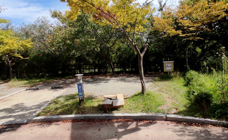 사이트가 좁은D-06사이트