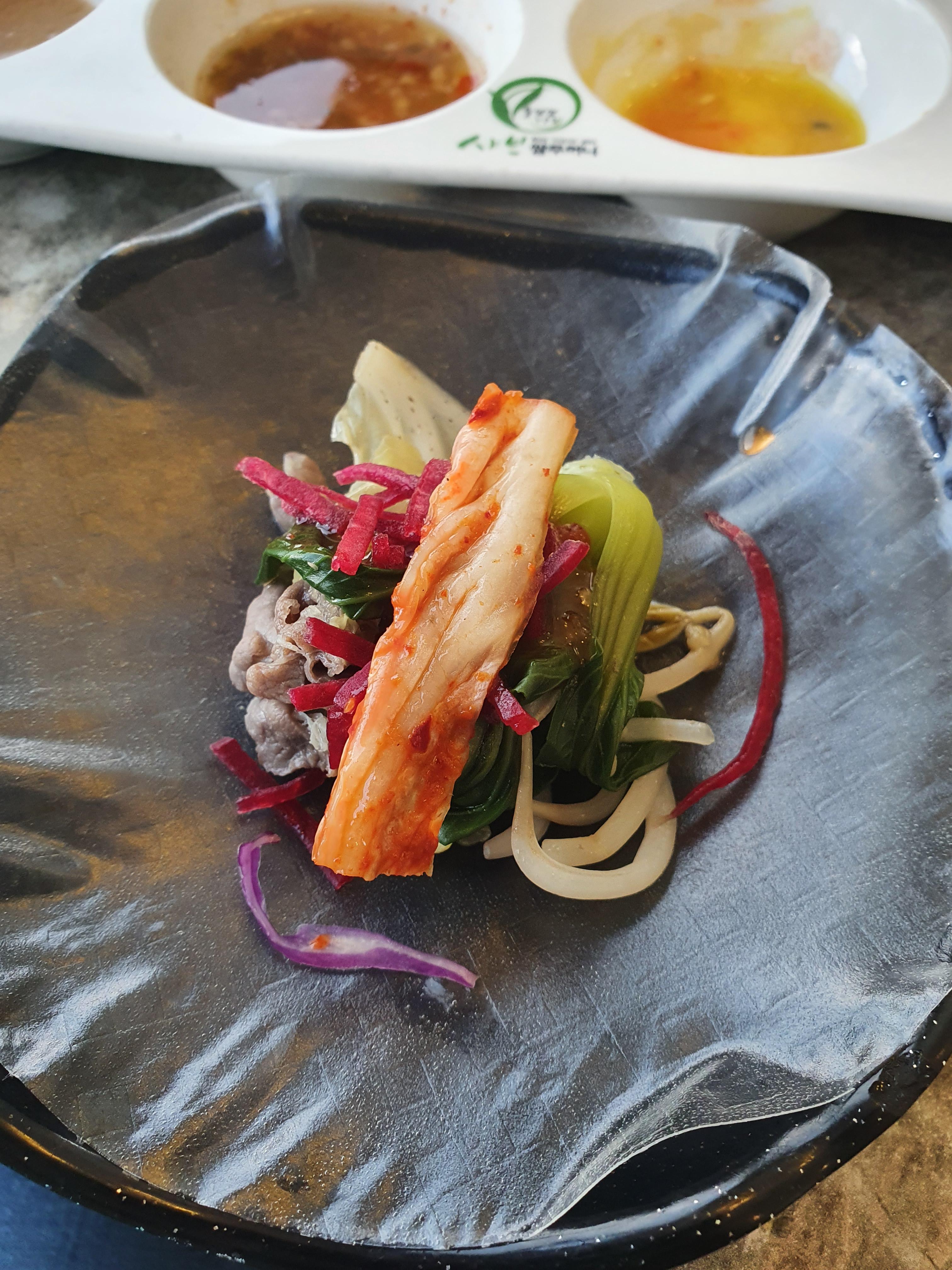 대정동 샤브 쌈주머니 소고샤브샤브 월남쌈 김치랑 싸먹으면 더 맛있음.