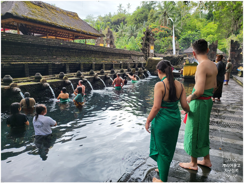 티르타 엠풀 사원(Tirta Empul Temple)