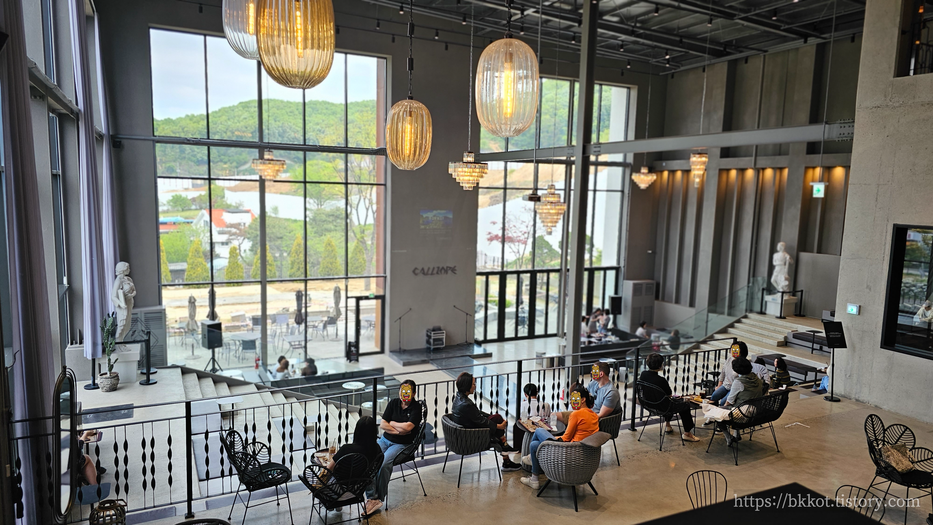 칼리오페 내부 전경