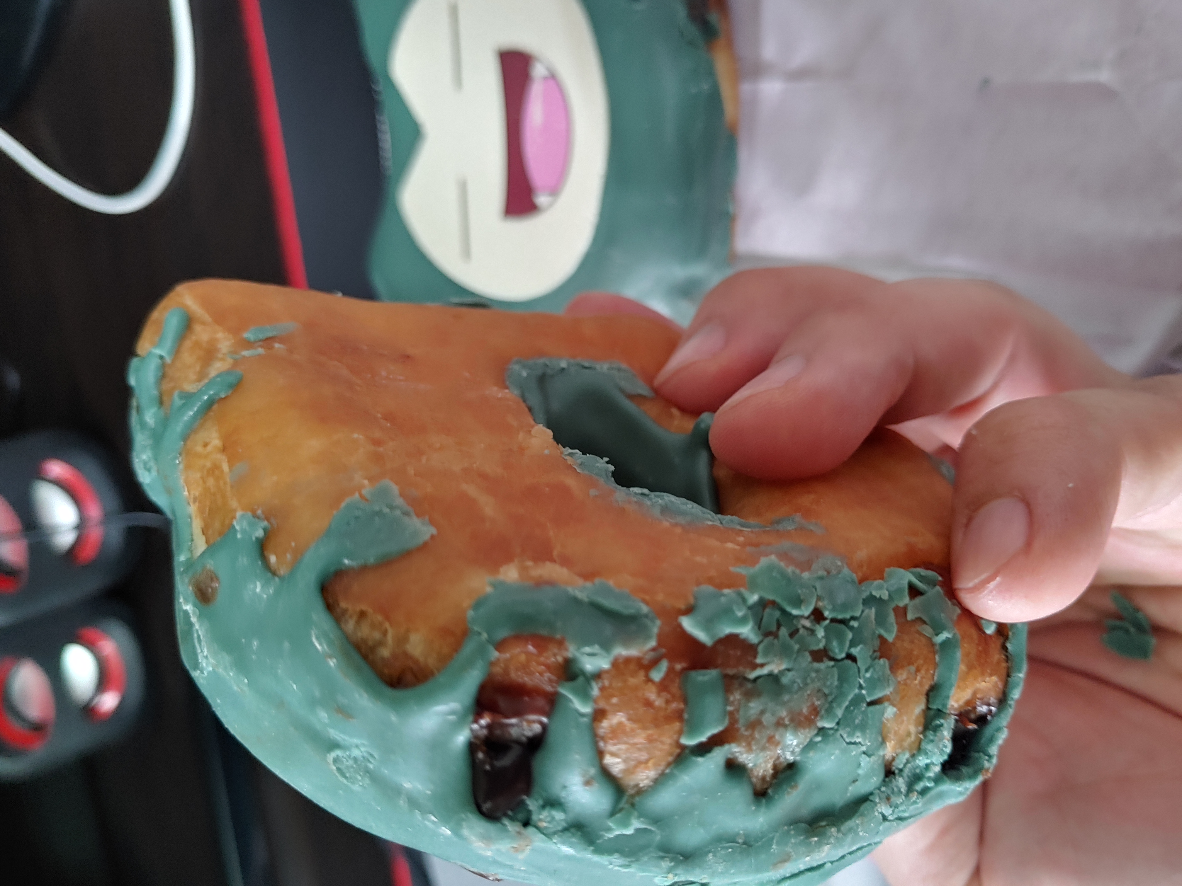 배고픈 잠만보 도넛