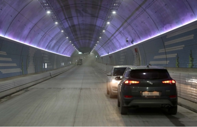 보령해저터널 내부와 진입로(대천항)