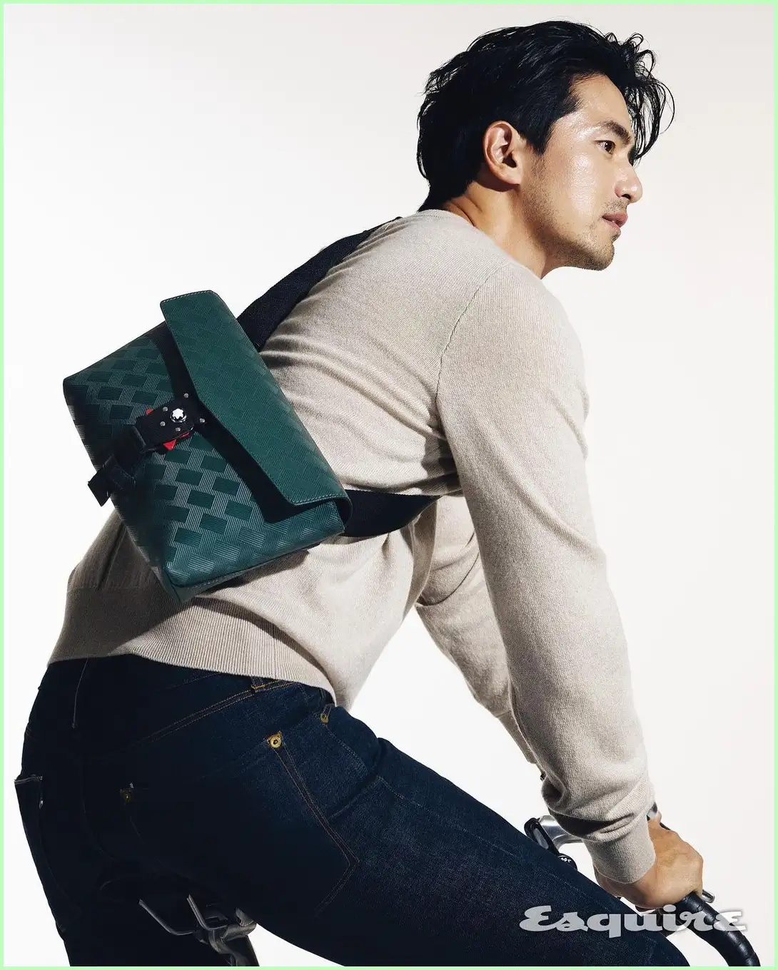 이진욱 배우 나이 키 몸무게 고향 가족 드라마 영화 프로필