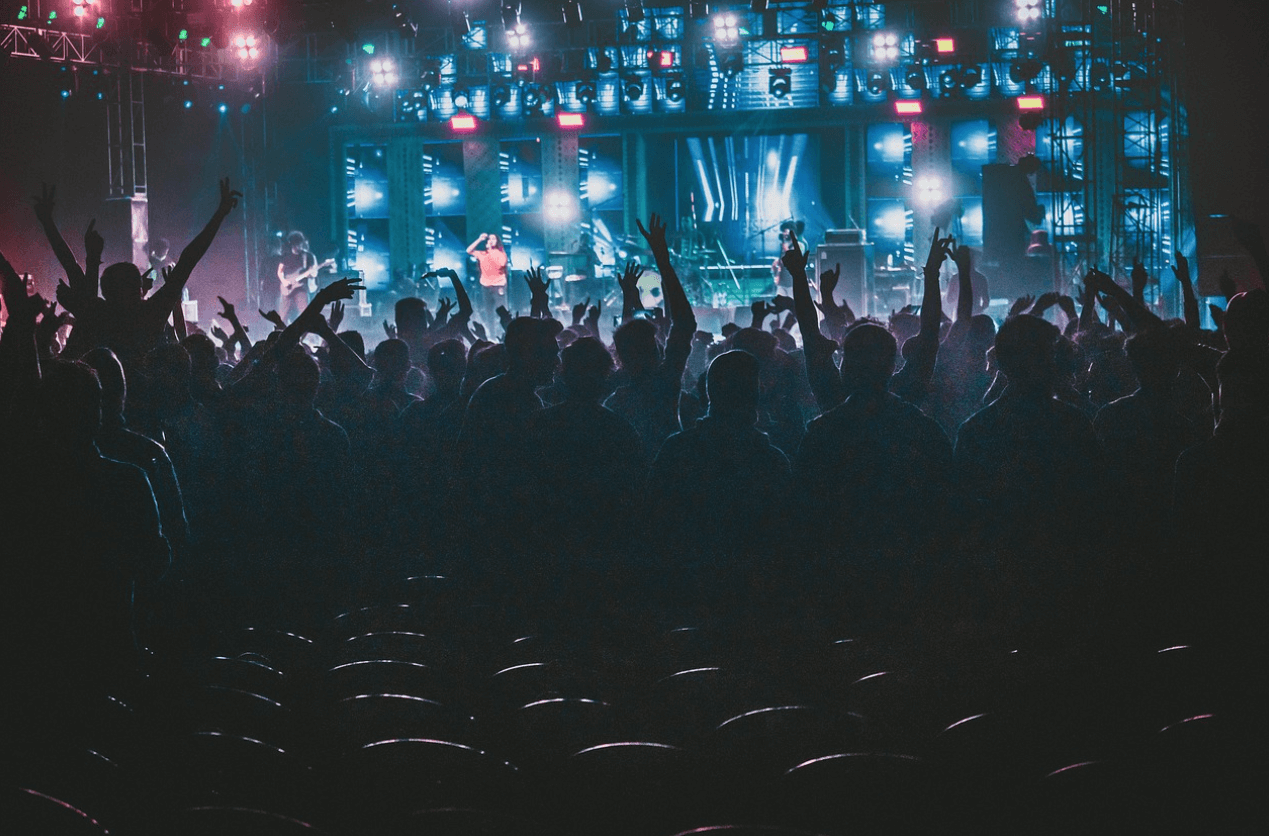 아이유 팬미팅 콘서트 Bye, Summer