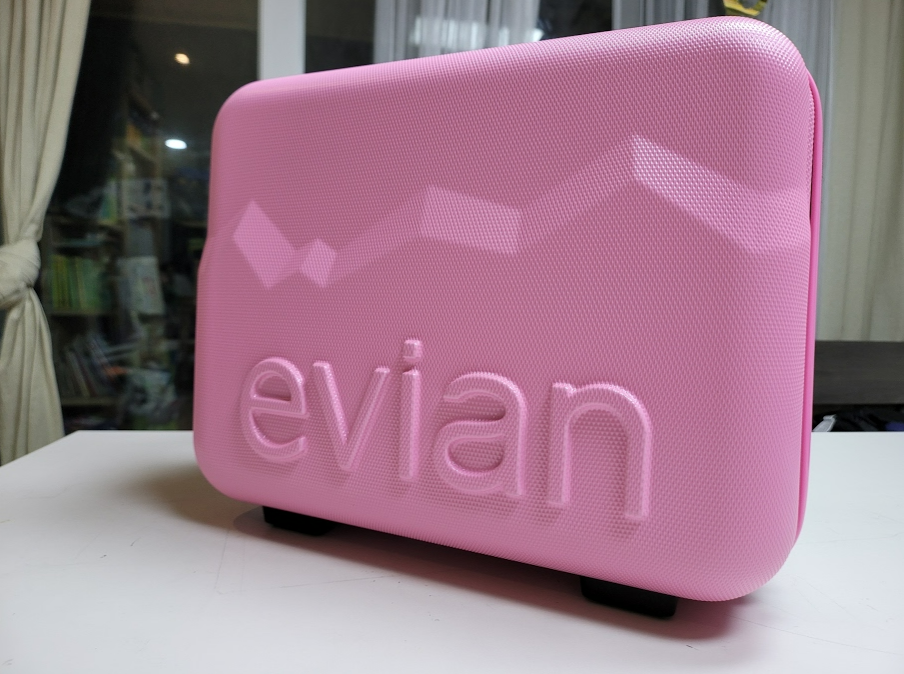 에비앙 핑크백 패키지