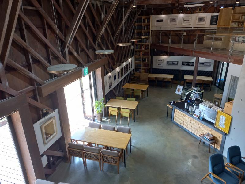 삼례 책마을 북카페 내부전경