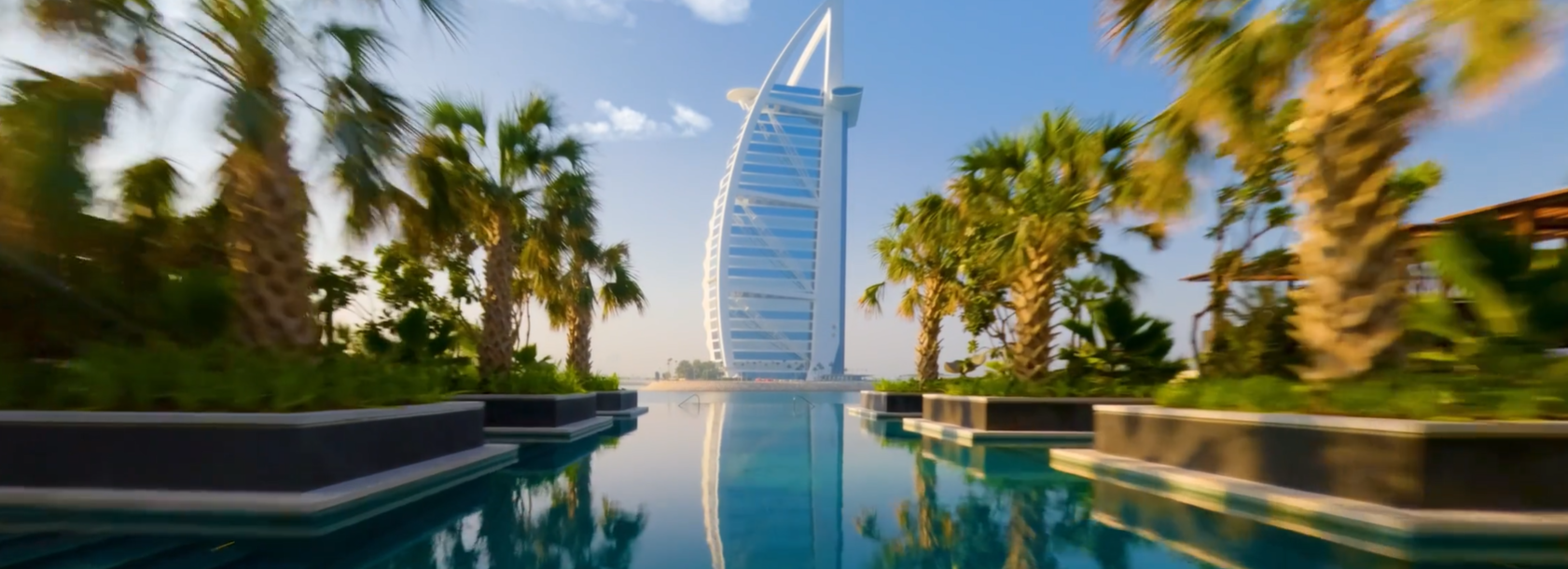 부르즈 알 아랍 호텔 : 객실, 부대시설, 관광, 어메니티, 소개