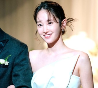 웨딩 임파서블 전종서 문상민 김도완 배윤경 프로필 등장인물 관계도 원작 줄거리 정보