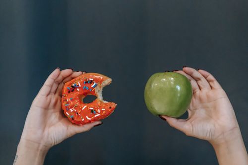 여름만 되면 입맛이 사라지는 이유&amp;#44; 더위보다 먼저 봐야 할 몸의 신호
