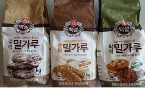 밀가루 및 치즈케이크&amp;#44; 제빵용 밀가루&amp;#44; 강력분 밀가루