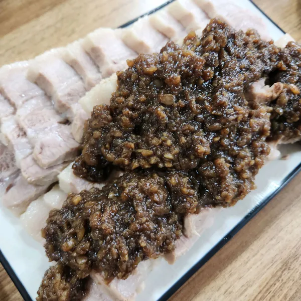 생생정보 우와한 식당 흑마늘제육쌈밥 &amp; 흑마늘수육쌈밥 음식점 위치